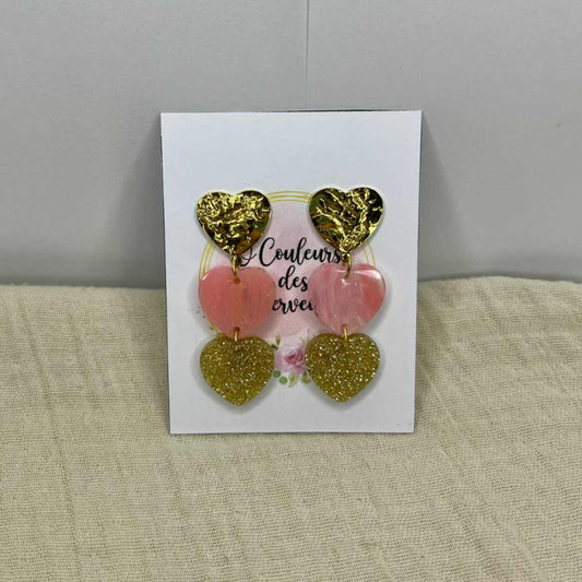 Boucles d'oreilles pendantes cœurs roses et dorés